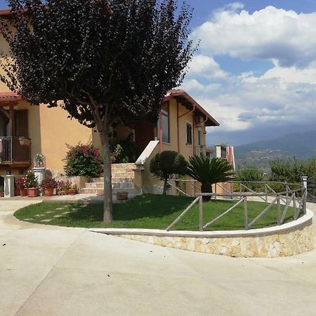 La Quercia Acomodação com café da manhã Cosença Exterior foto