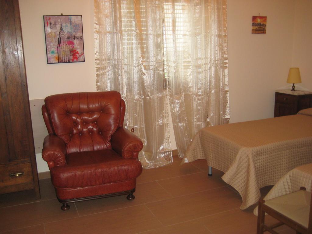 La Quercia Acomodação com café da manhã Cosença Quarto foto