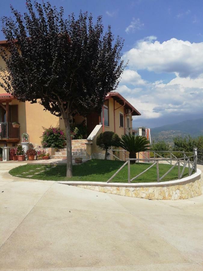 La Quercia Acomodação com café da manhã Cosença Exterior foto